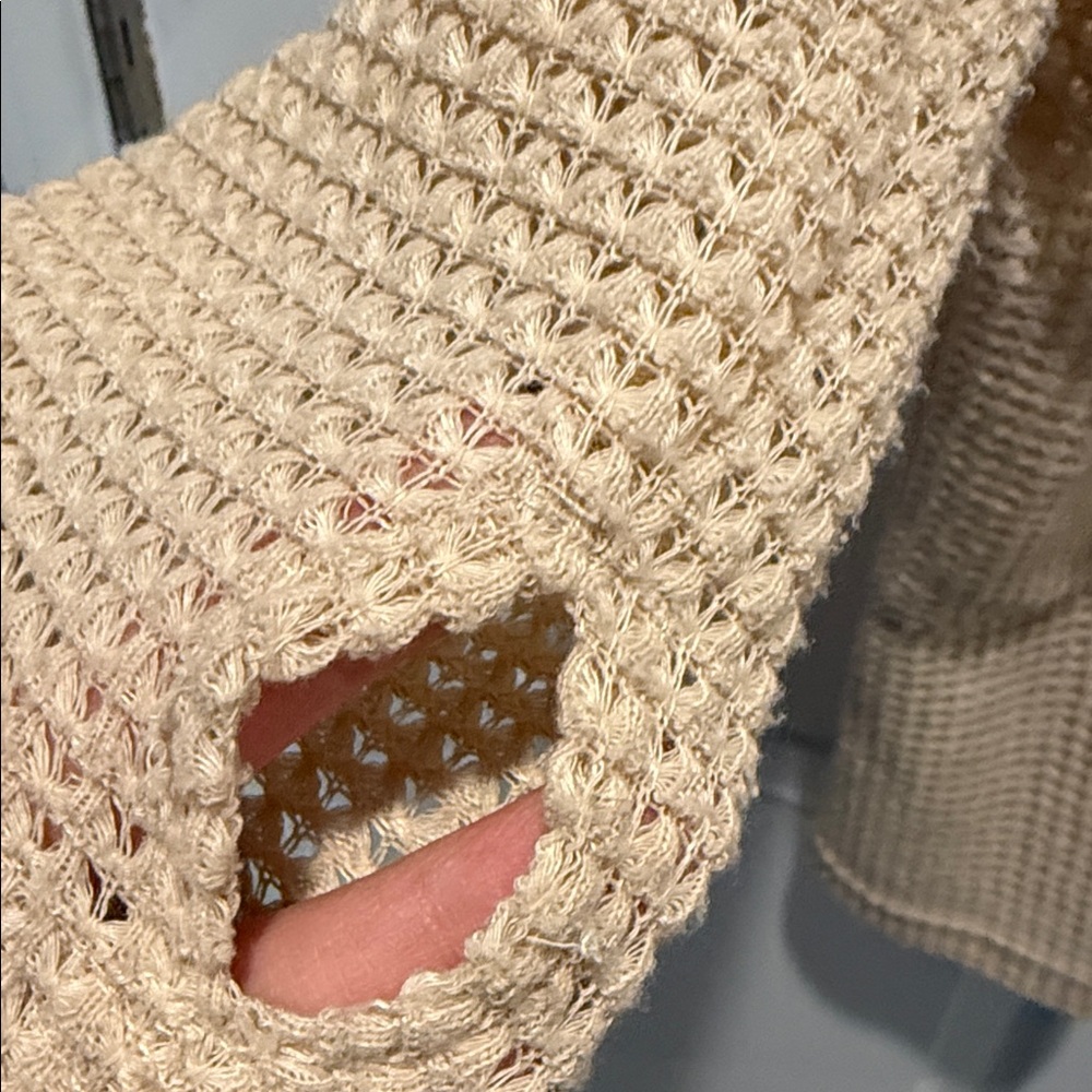 Lola Cardigan - Picture 3 of 5